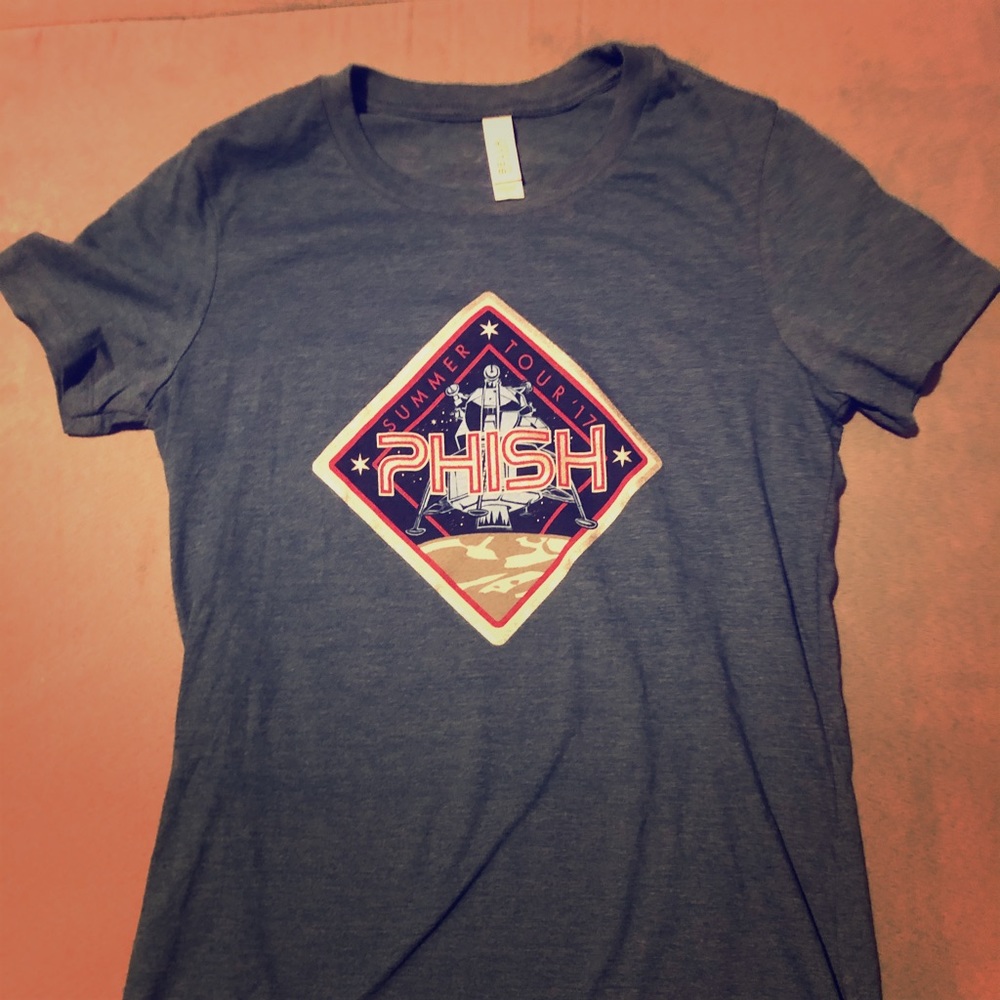 COPY - NWOT Phish T-shirt size Large Summer Tour …